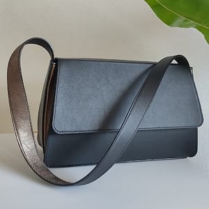 Hidden | Black & Gold-Bronze - One of a kind